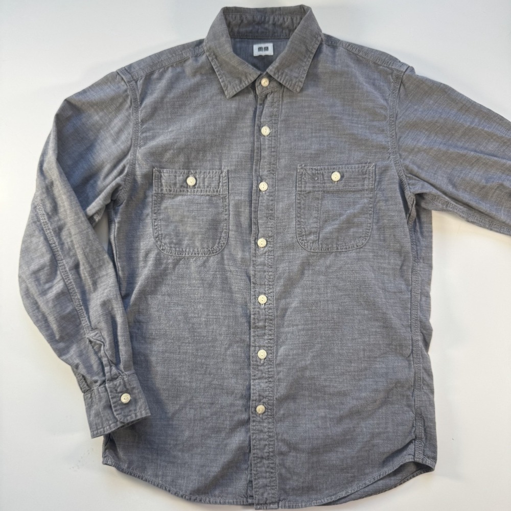 UNIQLO Chambray Work Long Sleeve Button Up Shirt Mens Medium Gray Lightweight